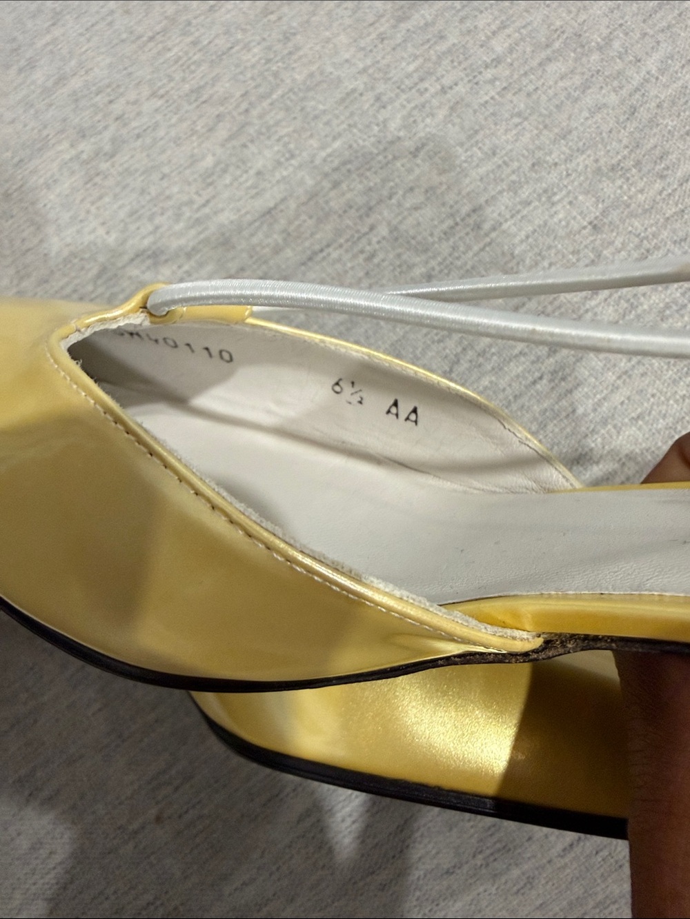 Stuart Weitzman Yellow Kitten Heels - Picture 7 of 7